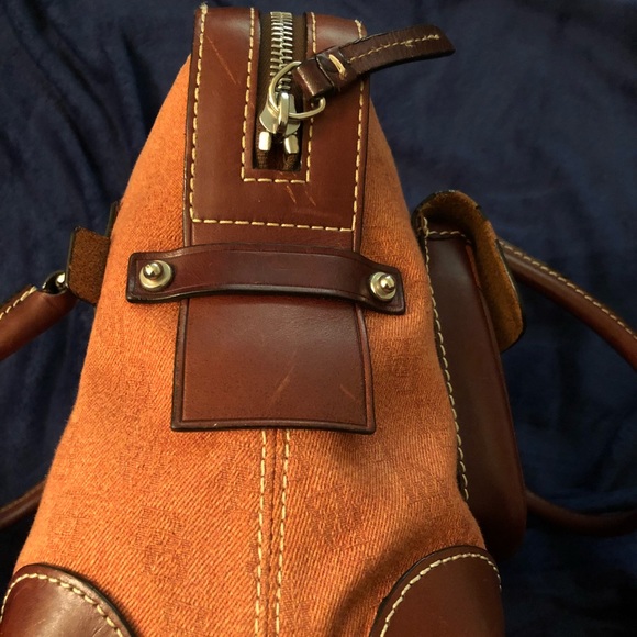 Dooney and Bourke satchel - Picture 3 of 8